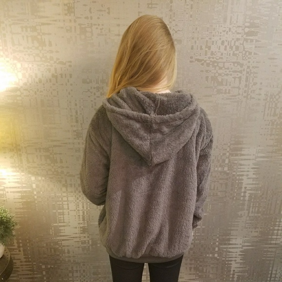 Womens Warm Fuzzy Pullover Hoodie - Picture 3 of 7